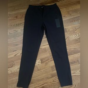 Cuts AO Joggers